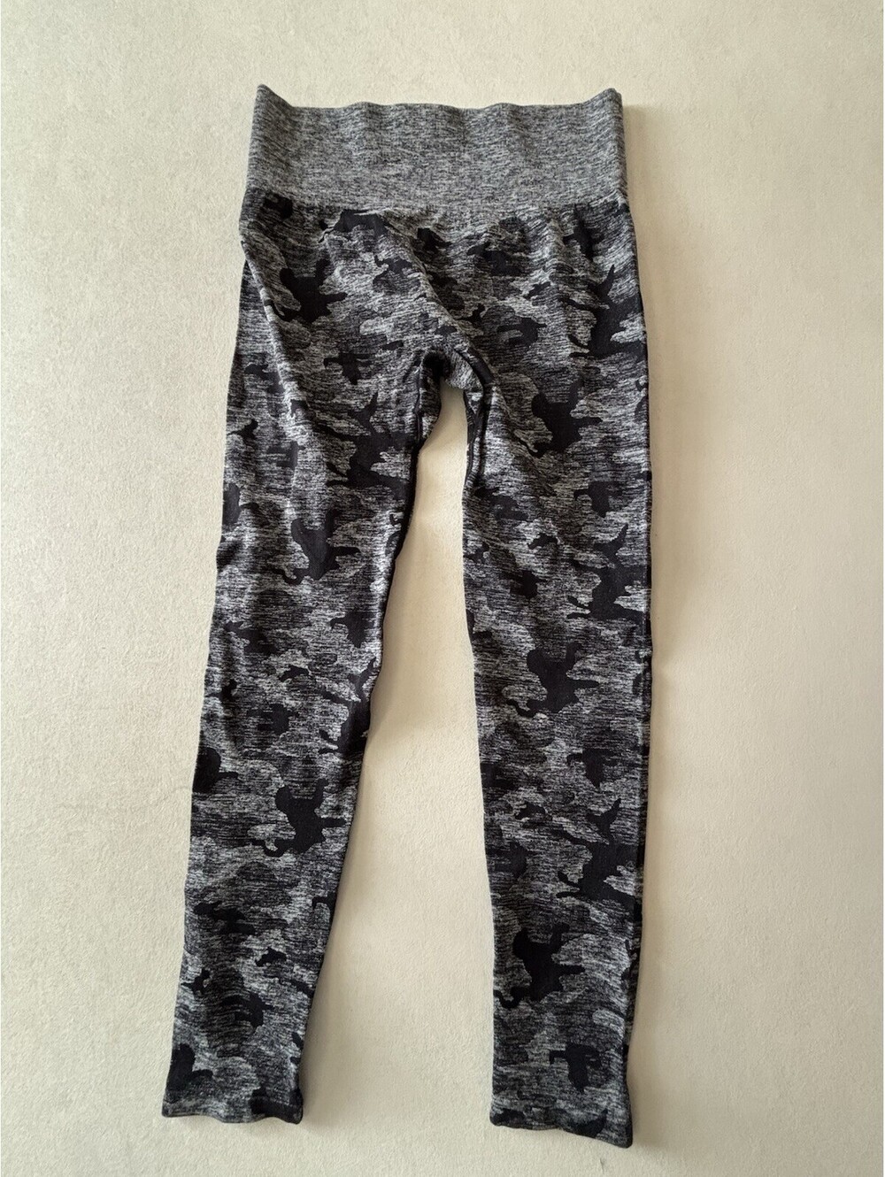 Women’s Camo Leggings Gray Black High Rise Stretch Athletic Yoga Pants Small